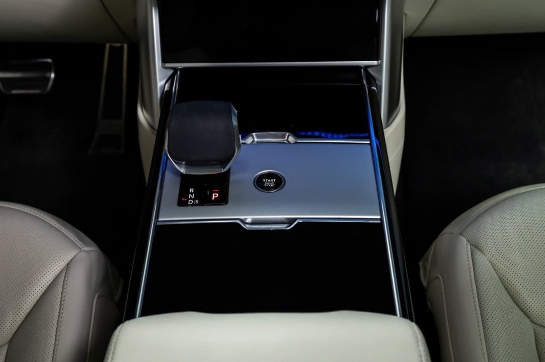 Land Rover Range Rover P550e Autobiography - foto 11