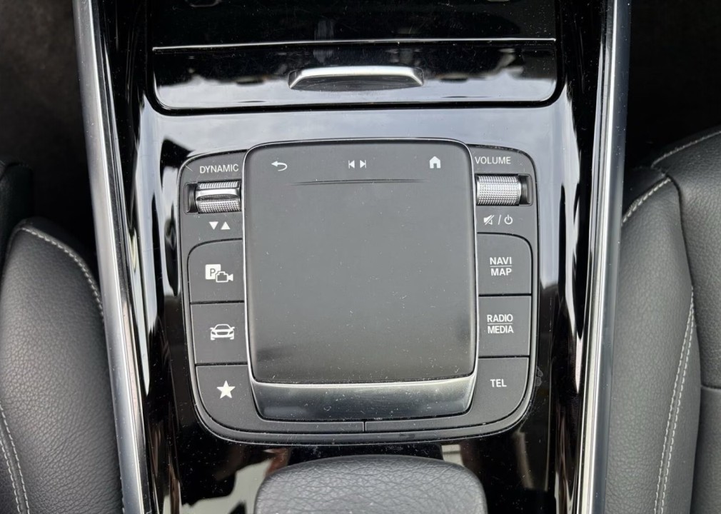 Mercedes-Benz GLA 250 4MATIC - foto 10