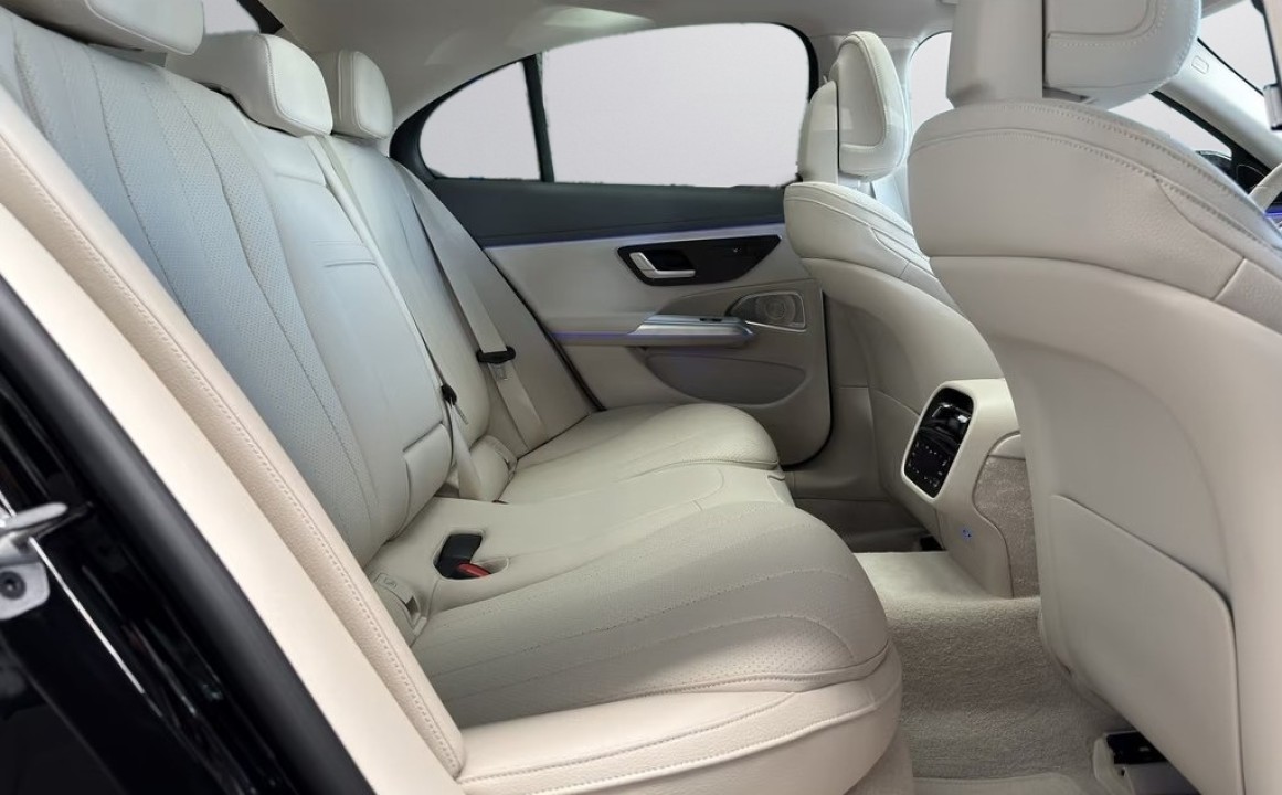 Mercedes-Benz E 450 4MATIC EXCLUSIVE - foto 19