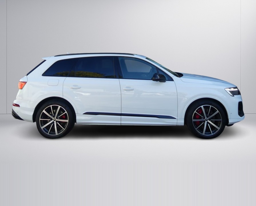 Audi Q7 60 TFSIe quattro tiptronic (2)