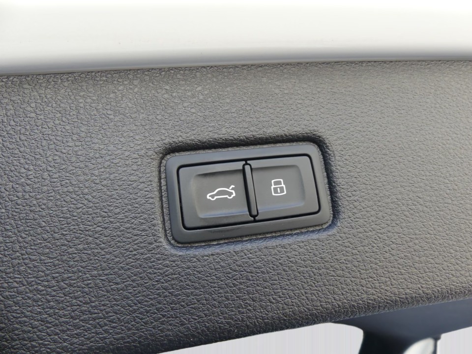 Audi Q7 60 TFSIe quattro tiptronic - foto 27