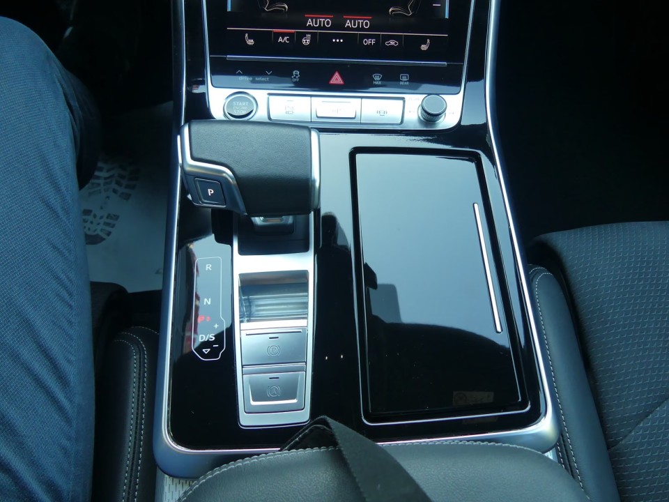 Audi Q7 60 TFSIe quattro tiptronic - foto 13