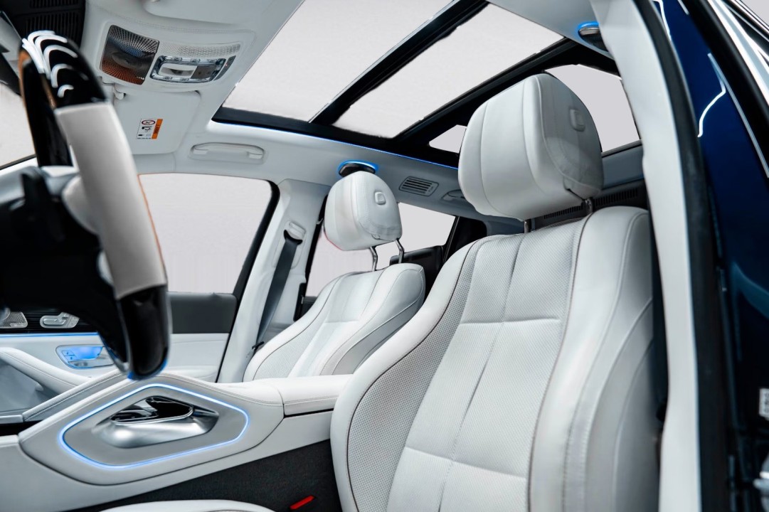 Mercedes-Benz GLS Maybach 600 - foto 7