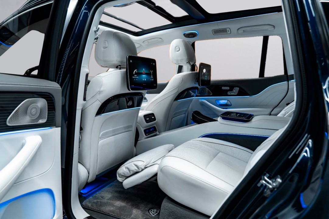 Mercedes-Benz GLS Maybach 600 - foto 10