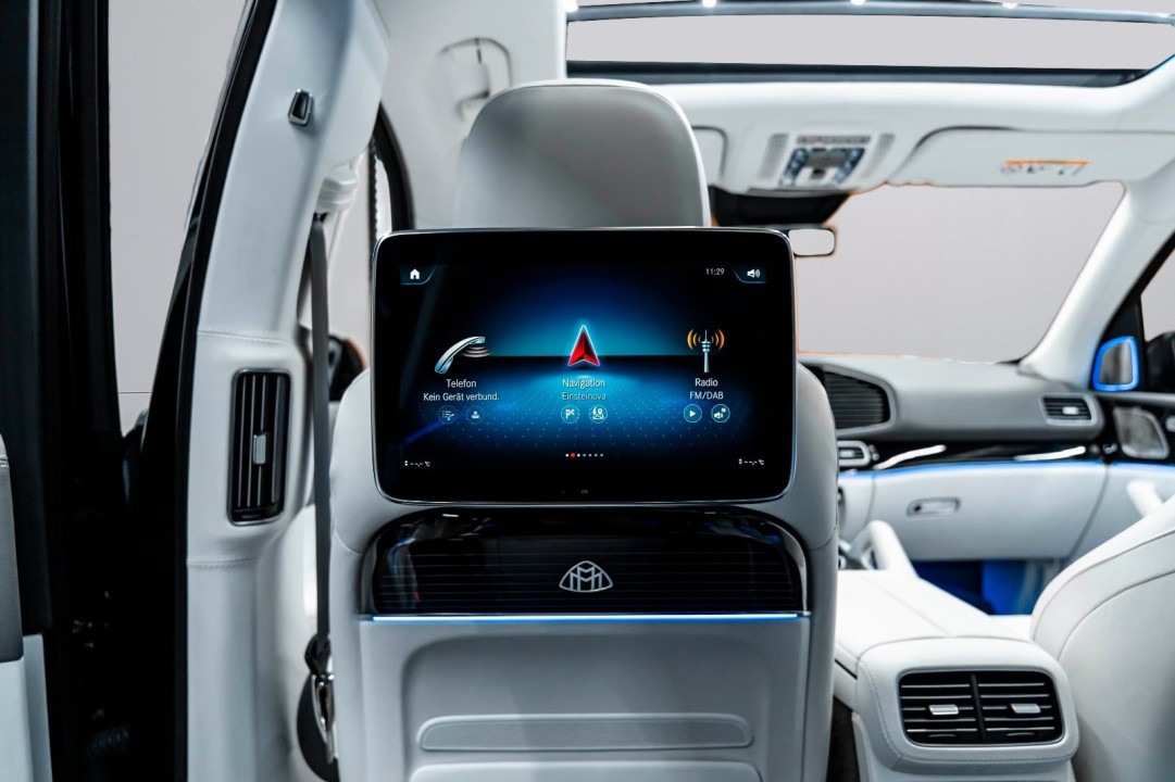 Mercedes-Benz GLS Maybach 600 - foto 14