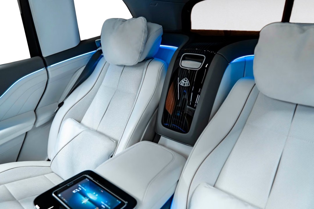 Mercedes-Benz GLS Maybach 600 - foto 9