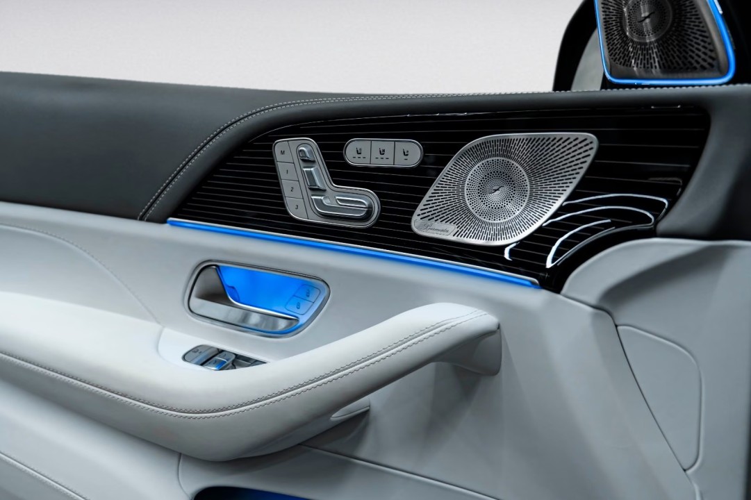 Mercedes-Benz GLS Maybach 600 - foto 24