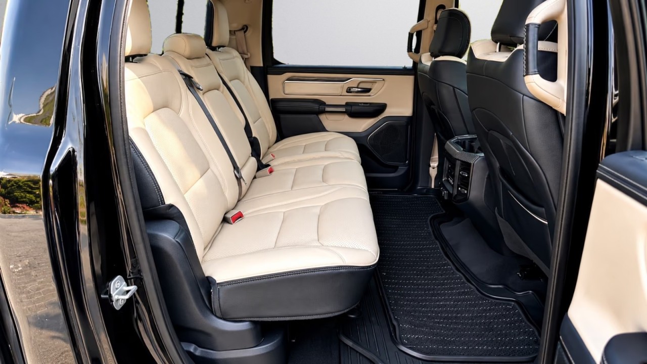 Dodge RAM 1500 Limited - foto 18