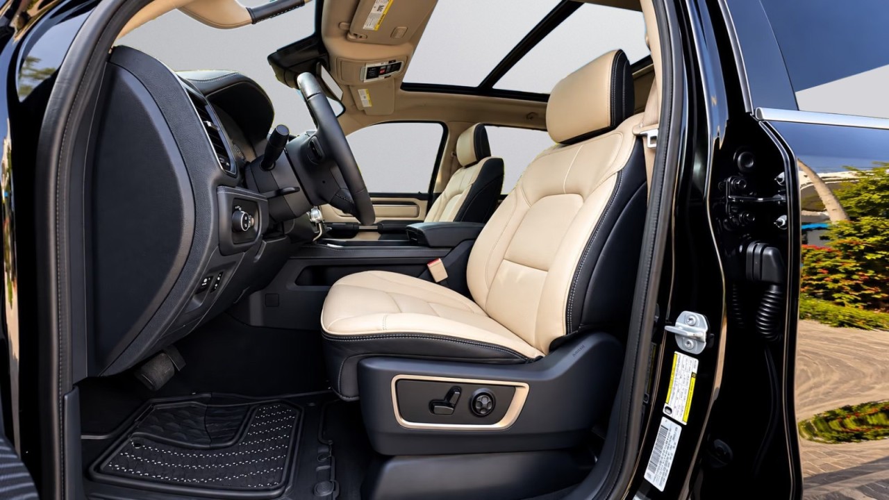 Dodge RAM 1500 Limited - foto 14