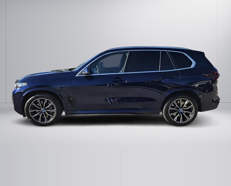 BMW X5 xDrive50e M-Sport (2)