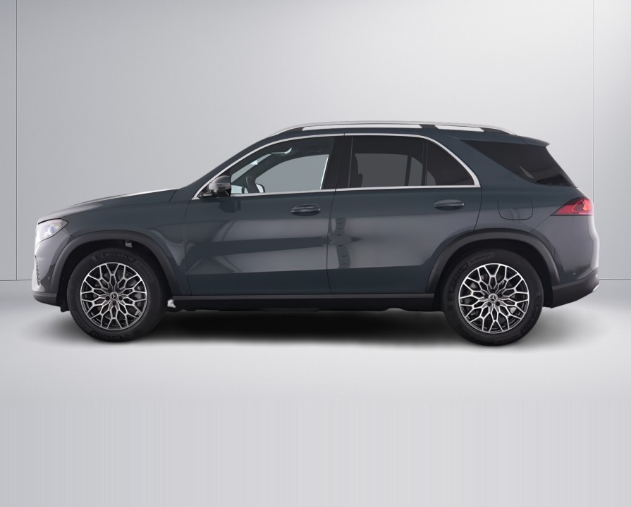 Mercedes-Benz GLE 450e 4MATIC (3)