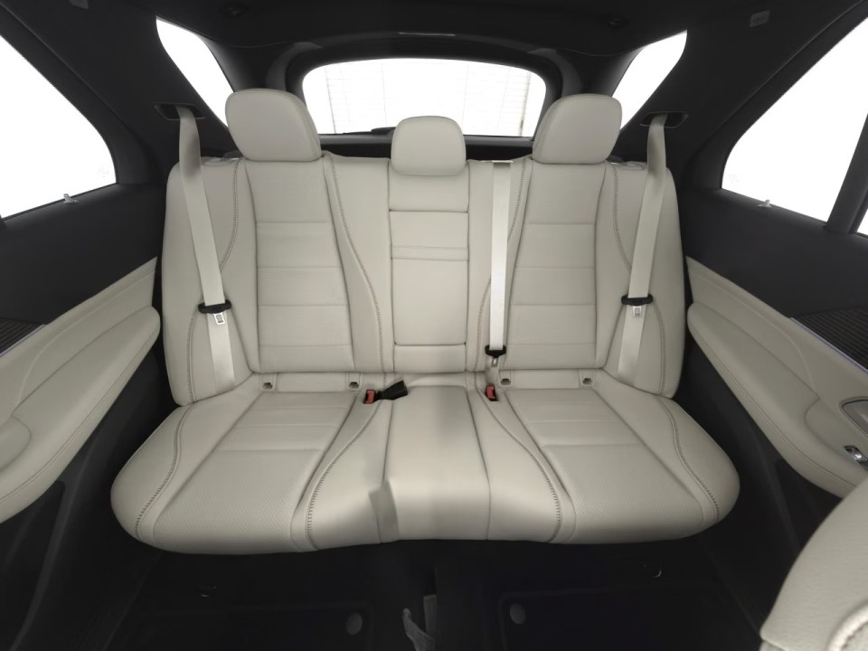 Mercedes-Benz GLE 450e 4MATIC - foto 8