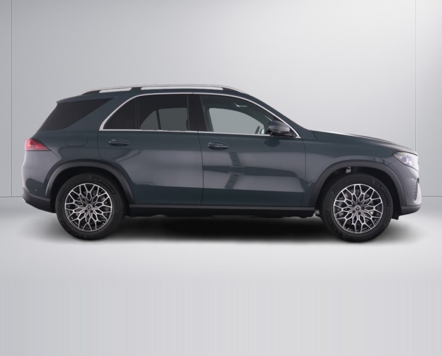 Mercedes-Benz GLE 450e 4MATIC (5)