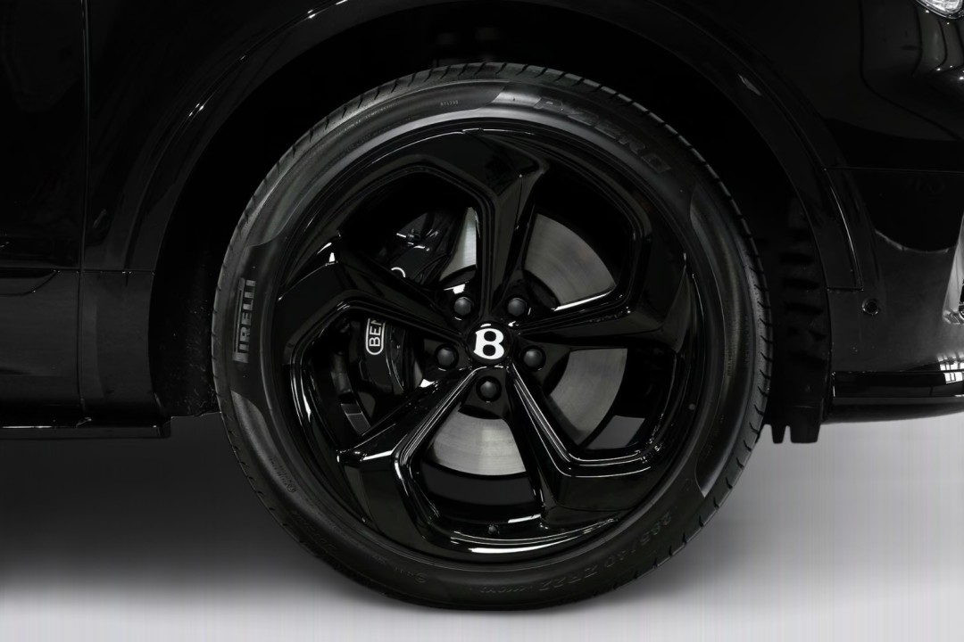 Bentley Bentayga 2024 benzină, 278.005 € — imagine 15