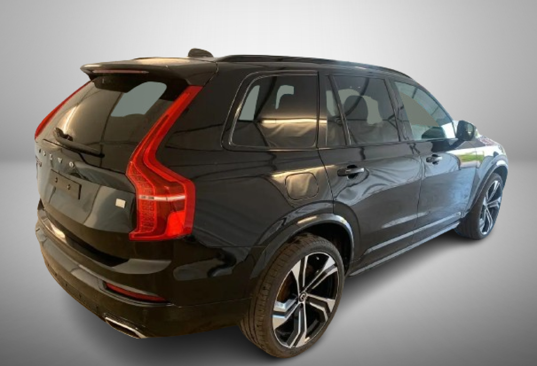 Volvo XC 90 T8 Recharge R-Design (4)