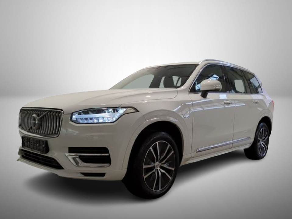 Volvo XC 90 T8 Recharge Inscription Expression (3)