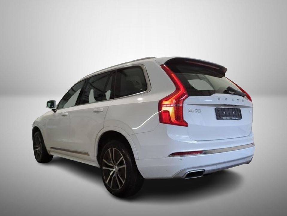 Volvo XC 90 T8 Recharge Inscription Expression (5)