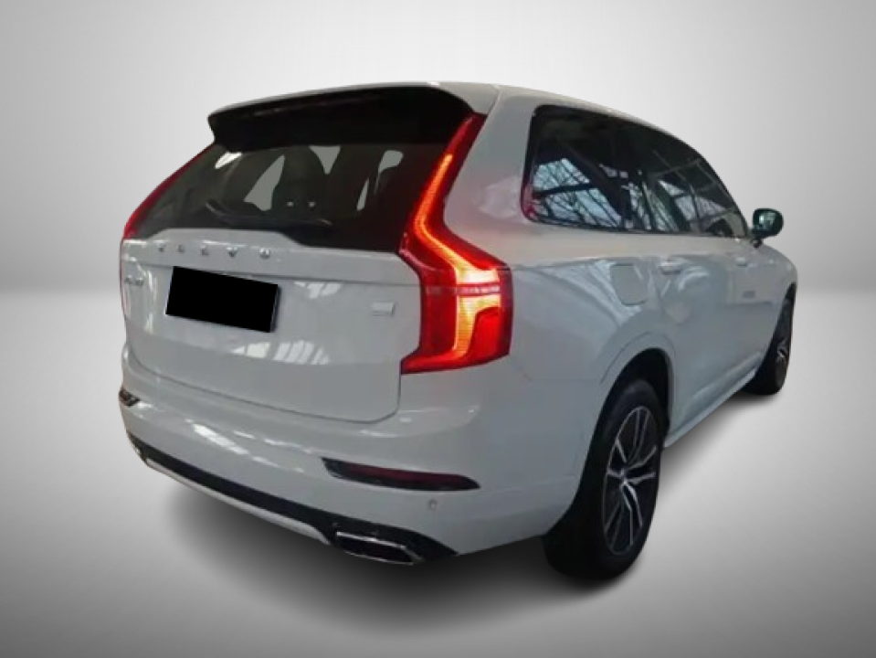 Volvo XC 90 Recharge R-Design Expression T8 (3)