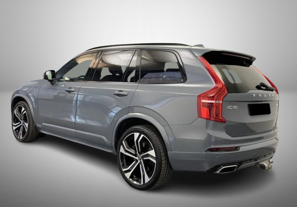 Volvo XC 90 T8 Recharge R-Design (3)