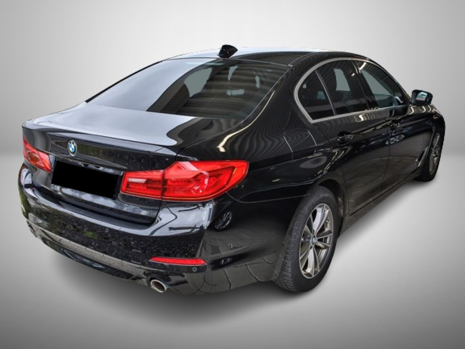 BMW Seria 5 520d xDrive Lim (2)