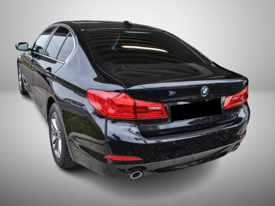 BMW Seria 5 520d xDrive Lim (3)