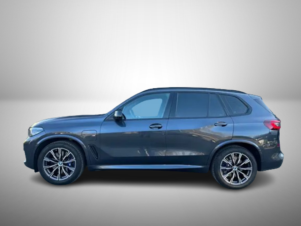 BMW X5 xDrive45e M (5)