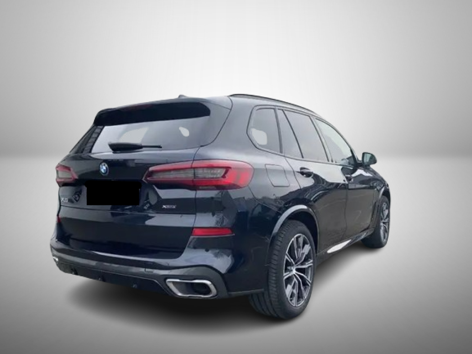 BMW X5 xDrive45e M Sport (3)