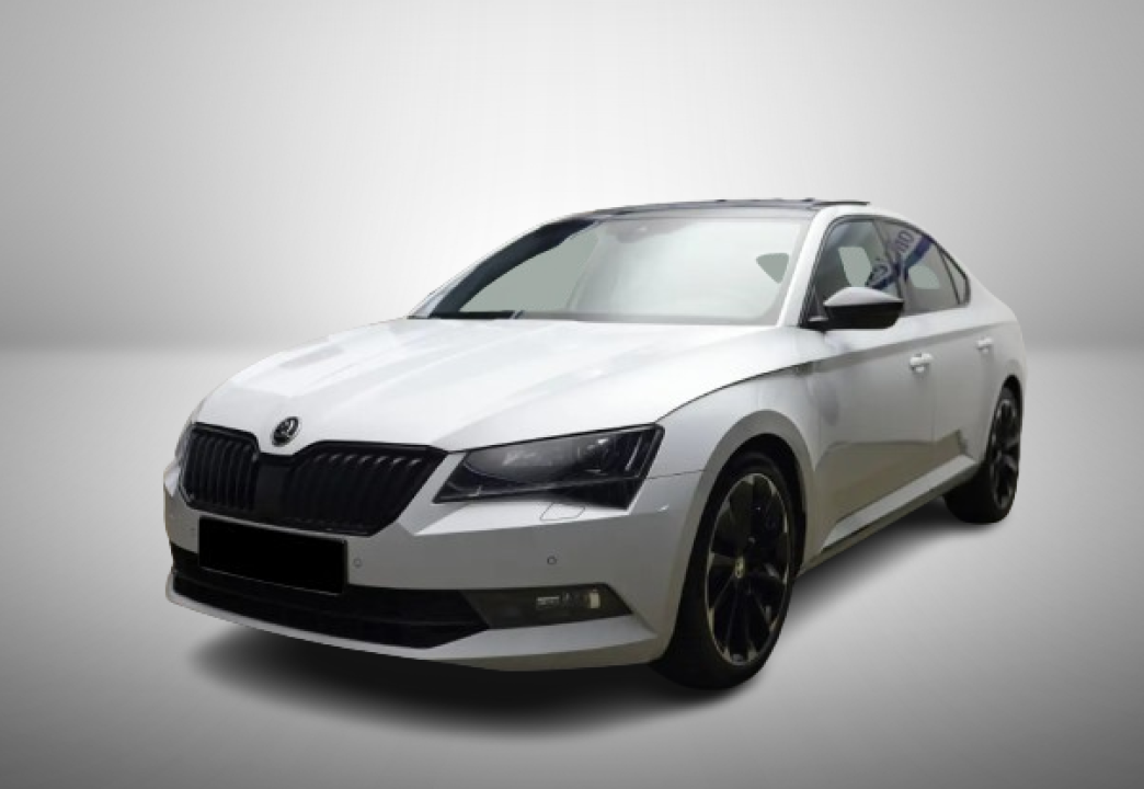 Skoda Superb 2.0TDI DSG Sportline (3)