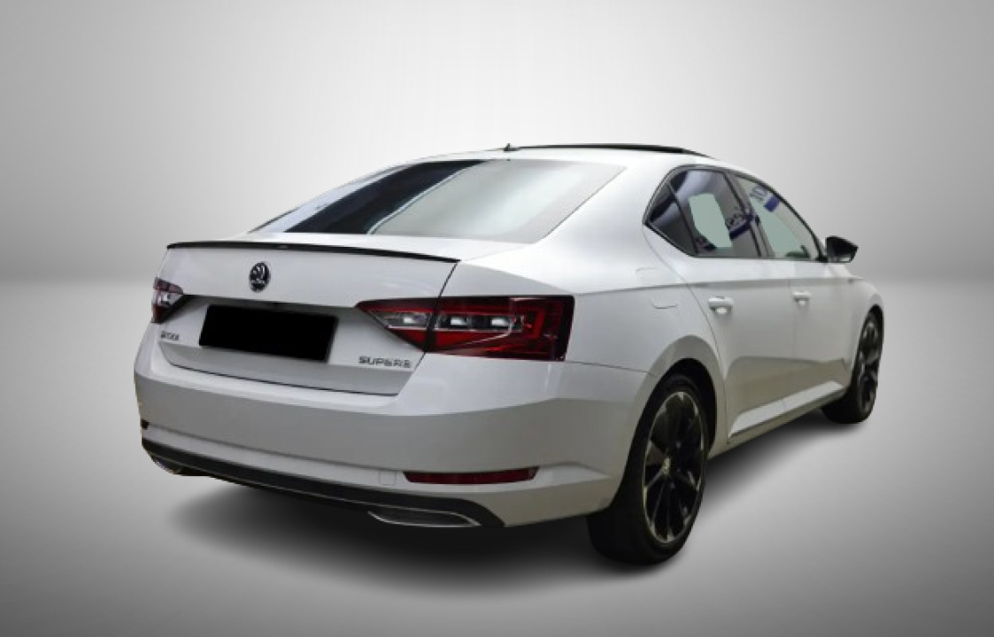 Skoda Superb 2.0TDI DSG Sportline - foto 6