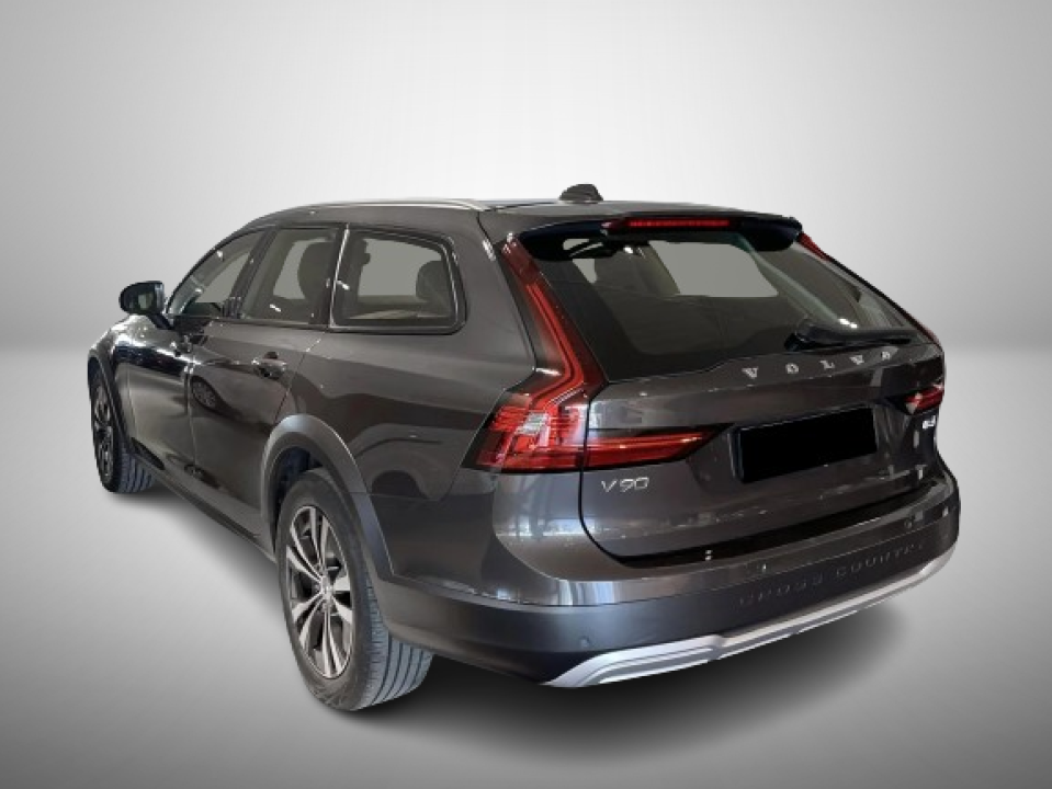 Volvo V90 Cross Country B4 AWD Geartronic (4)