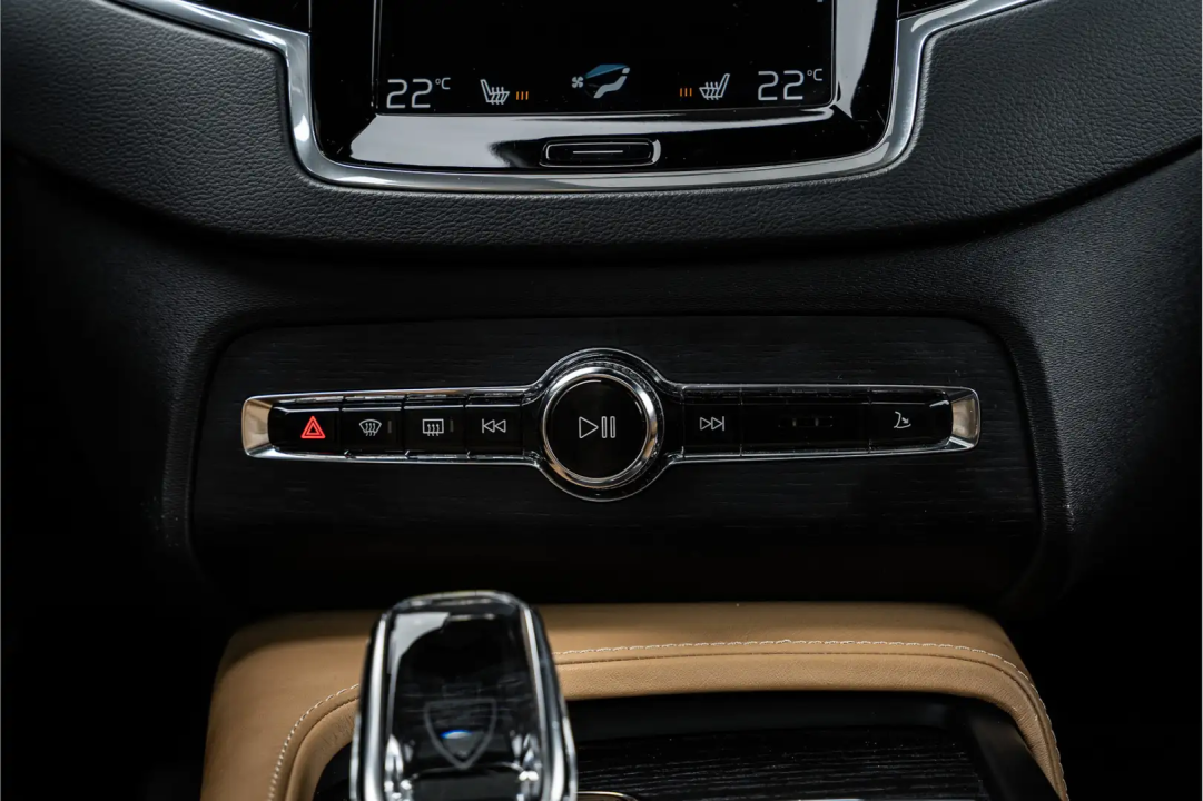 Volvo XC 90 T8 Recharge Inscription - foto 18