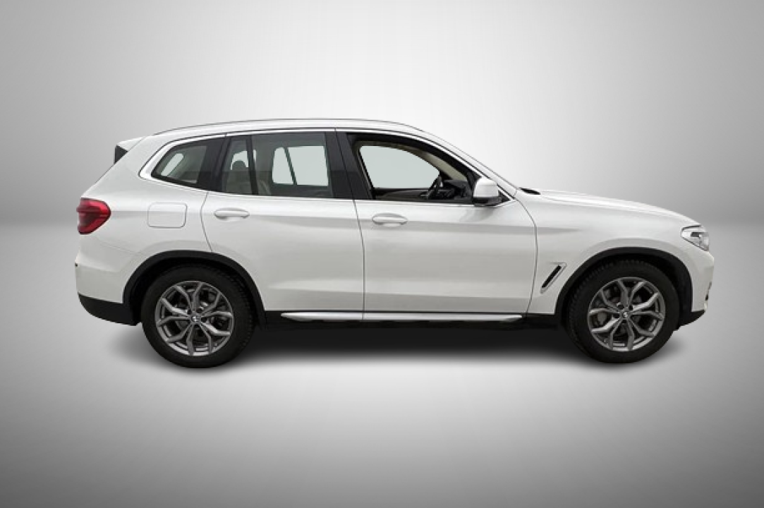 BMW X3 xDrive30e Steptronic (2)