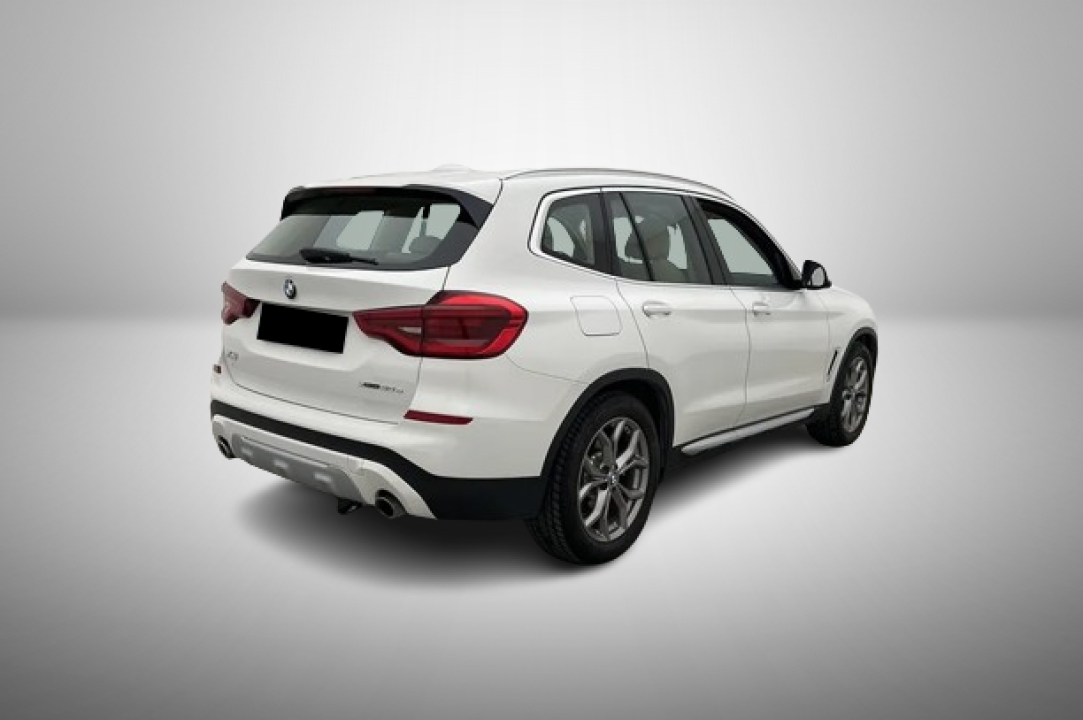 BMW X3 xDrive30e Steptronic (3)