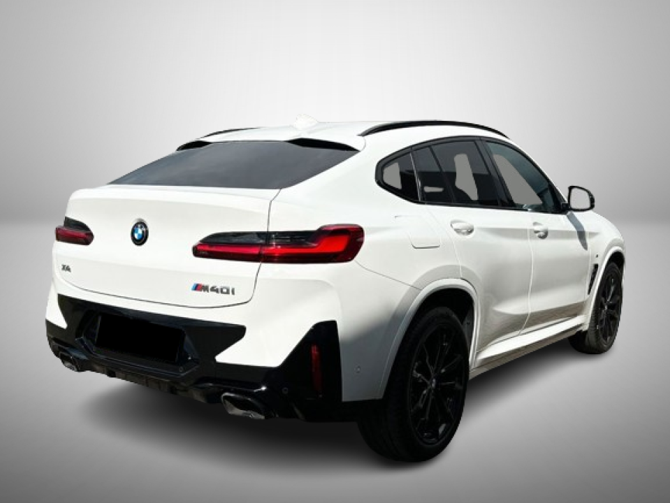 BMW X4 M40i (2)