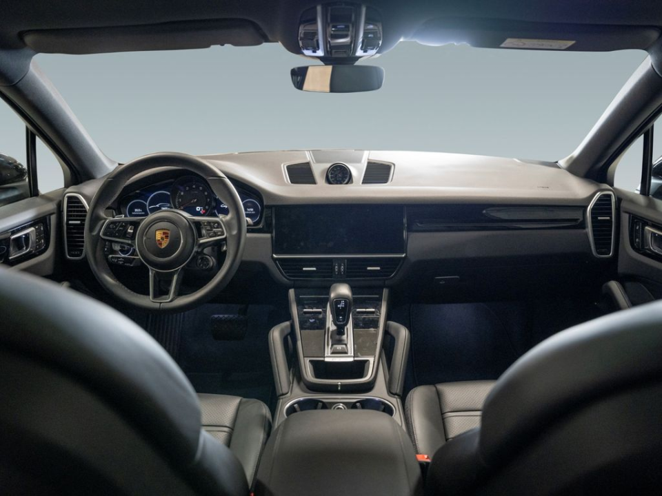 Porsche Cayenne Coupe - foto 8