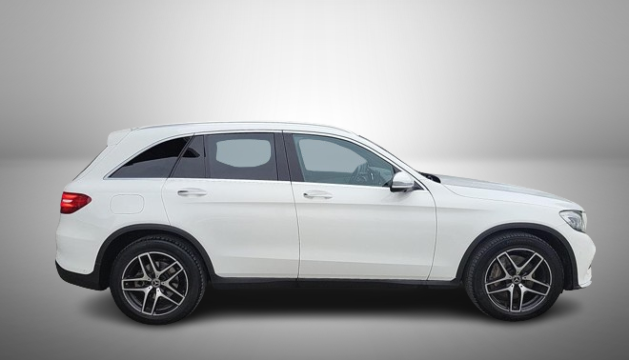 Mercedes-Benz GLC SUV 250d 4MATIC AMG Line (2)