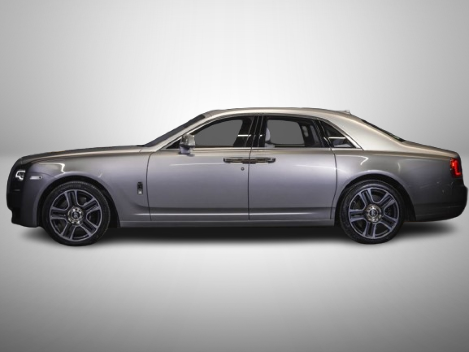 Rolls-Royce Ghost 6.6 V12 (2)