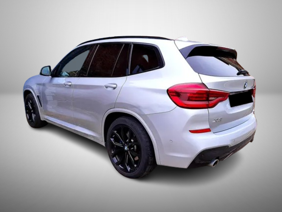 BMW X3 xDrive 30e (3)