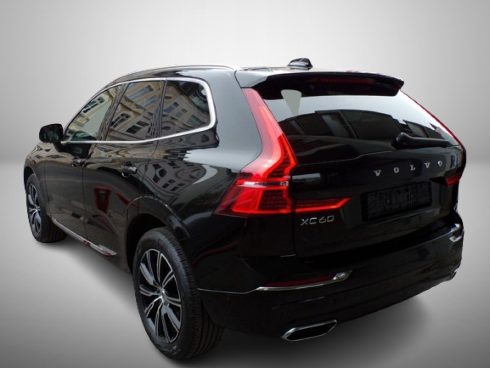 Volvo XC 60 D5 AWD Inscription (2)