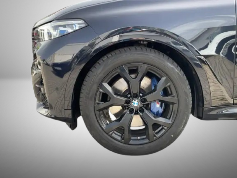 BMW X7 xDrive40d - foto 19