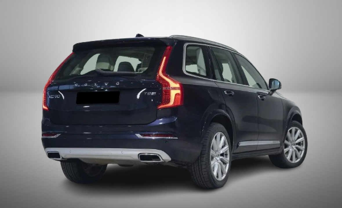 Volvo XC 90 T8 Recharge Inscription (2)