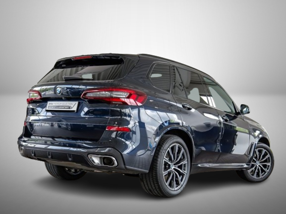 BMW X5 xDrive30d M-Sport (2)