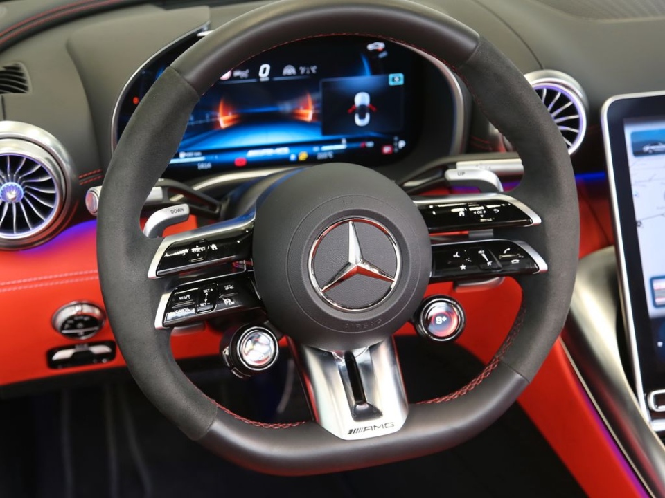 Mercedes-Benz AMG SL AMG 63 4MATIC+ - foto 11