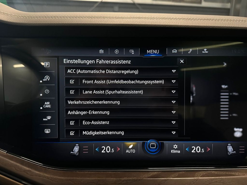 Volkswagen Touareg Atmosphere 4Motion - foto 18