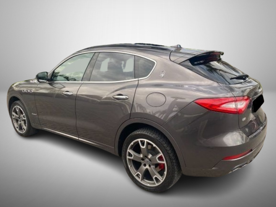 Maserati Levante Q4 3.0 V6 (2)