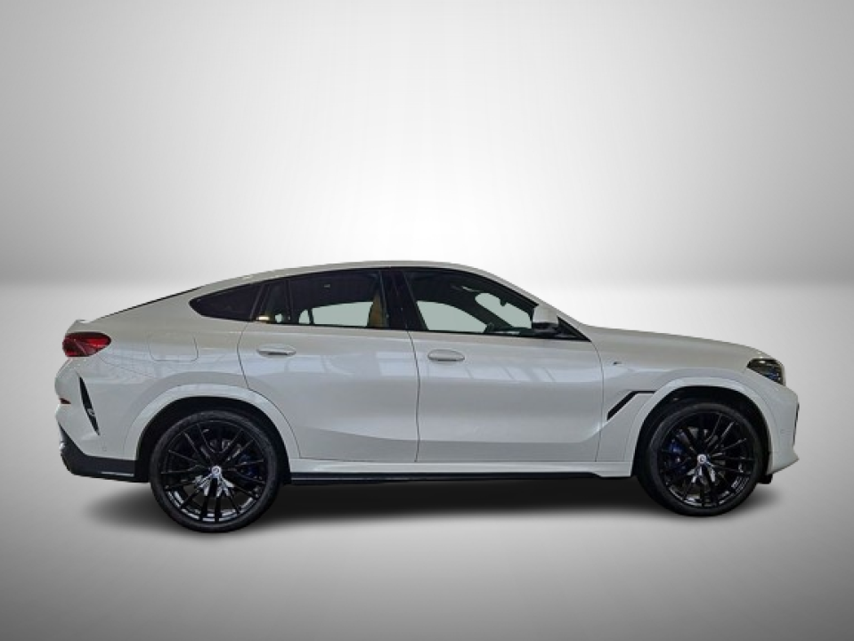 BMW X6 xDrive30d M Sport (2)