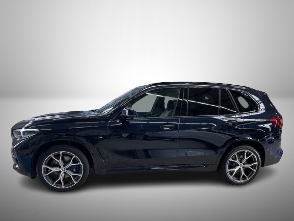 BMW X5 xDrive30d M-Sport (2)