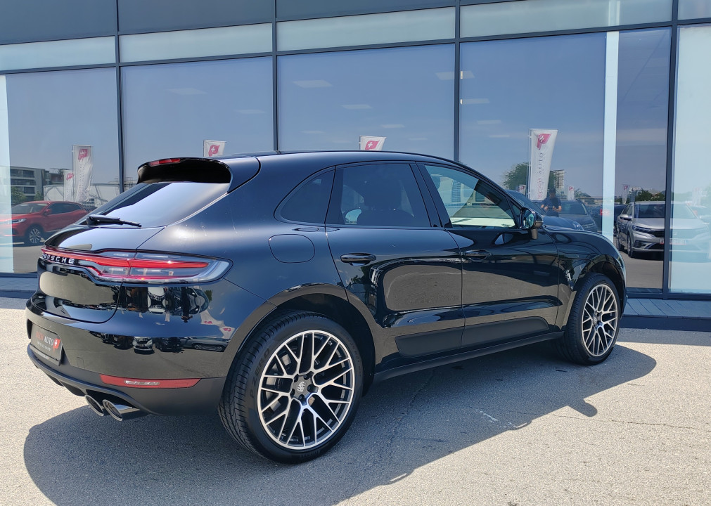 Porsche Macan (3)