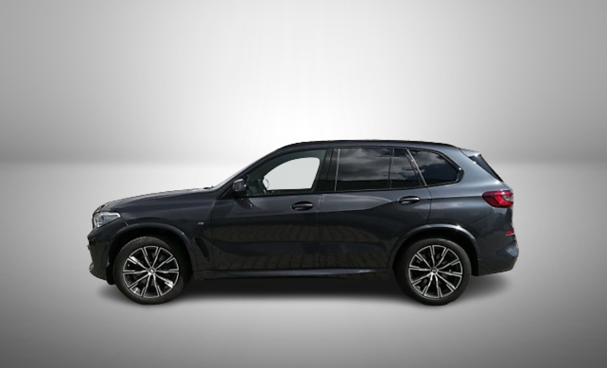 BMW X5 xDrive 30d (2)