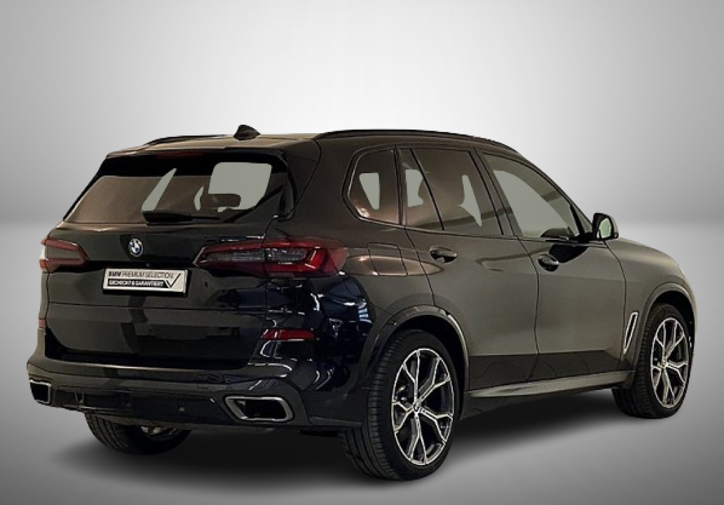 BMW X5 M 50i xDrive (3)